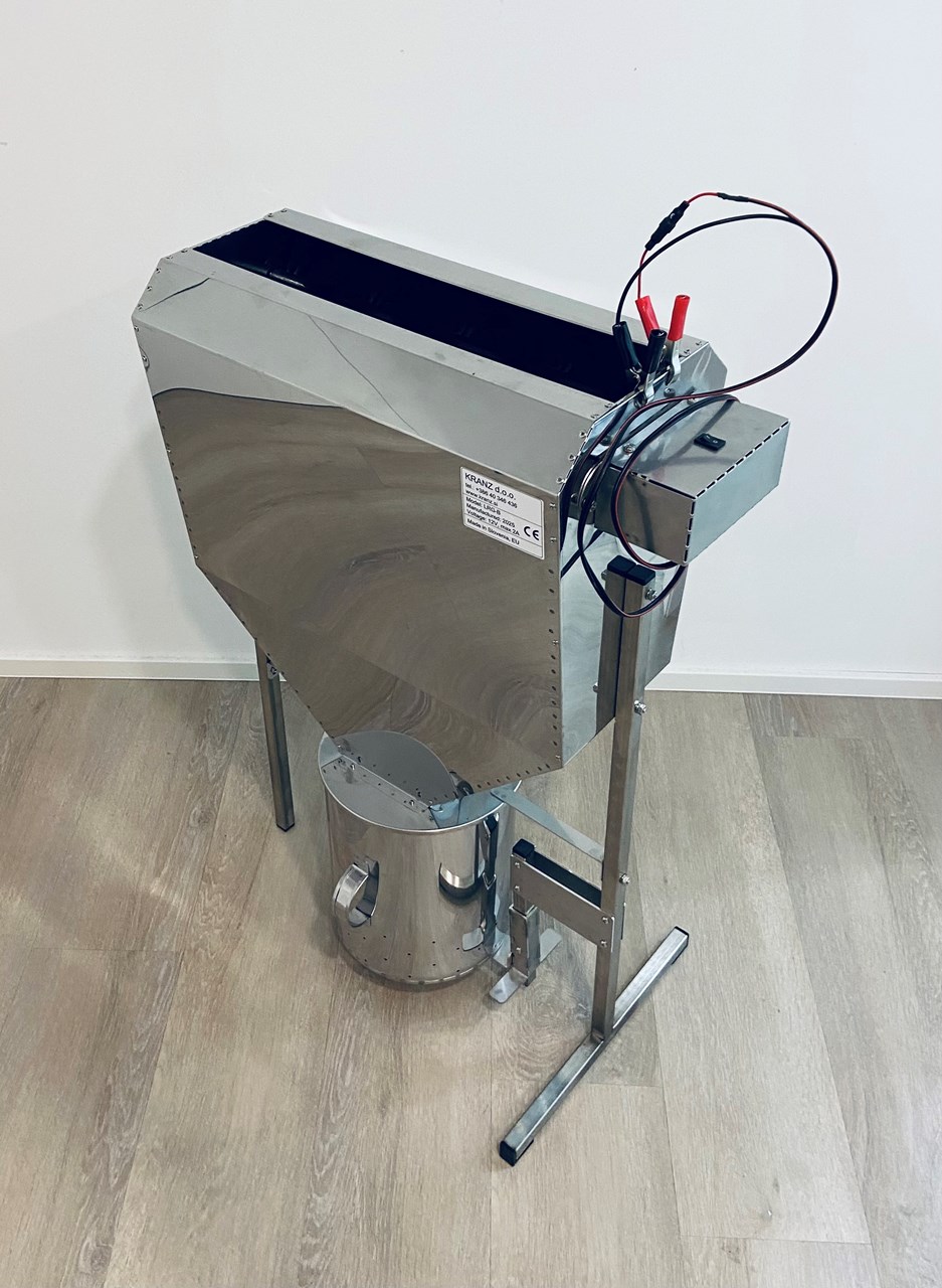 Bijenafkeerapparaat 50 cm met voetpedaal voor magazijnkasten